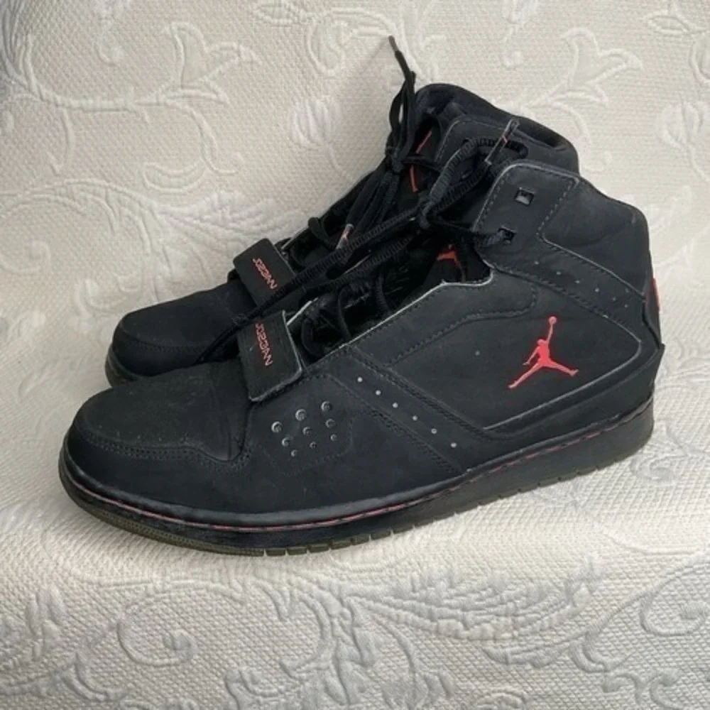 VTG Jordan 628584-023 Black Lace Up Ankle Sneakers‎ Boots Men 10 China RARE